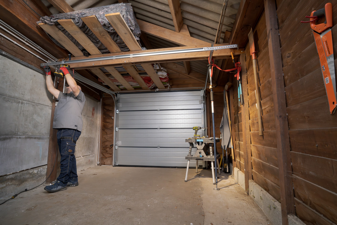 Motorisation de porte de garage : modernisez votre confort