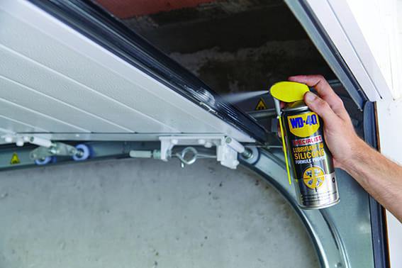 Le contrôle annuel porte de garage : un passage obligé