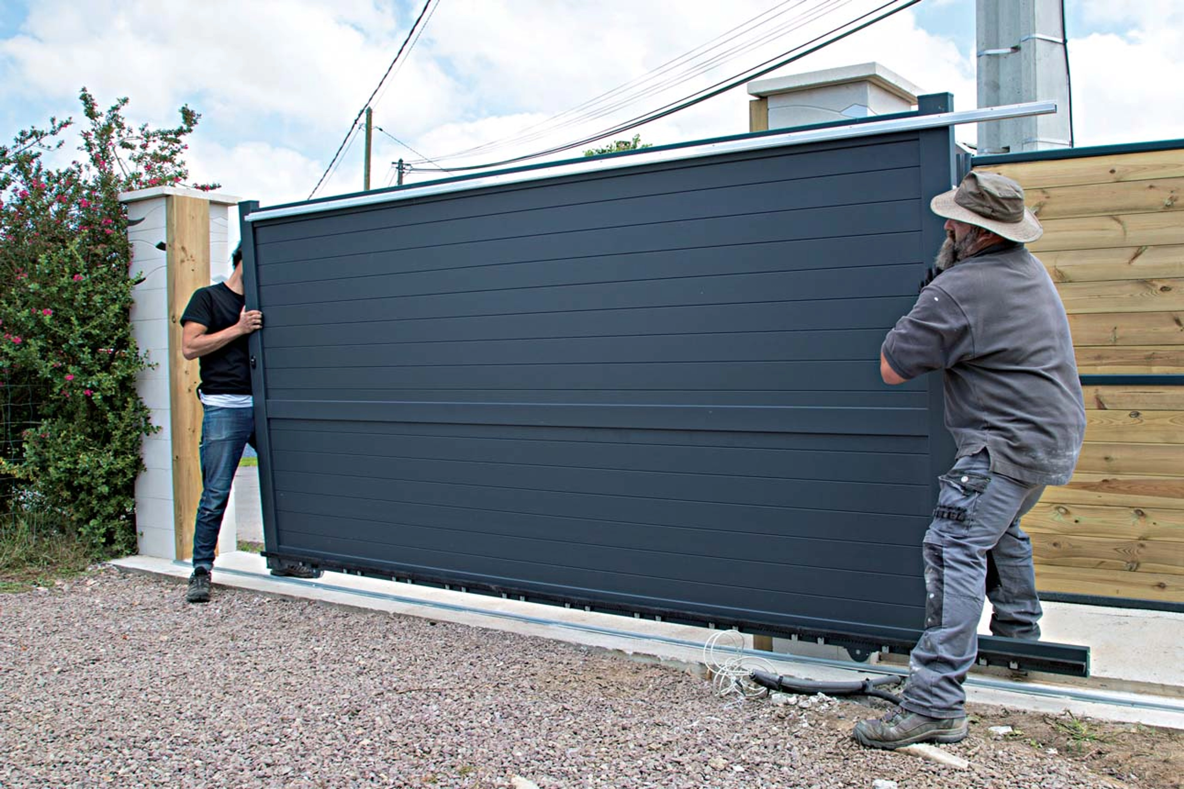 Pourquoi choisir notre artisan installation portail à Boissy-Saint-Leger ?